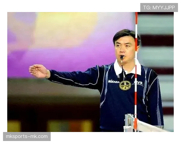 裁判在比赛中如何依据规则行使判罚职责